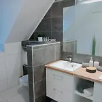 Apartment Star *