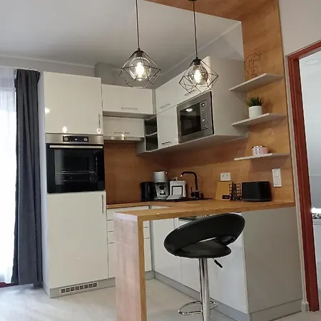 Star Apartment *