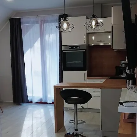 Star Apartment *